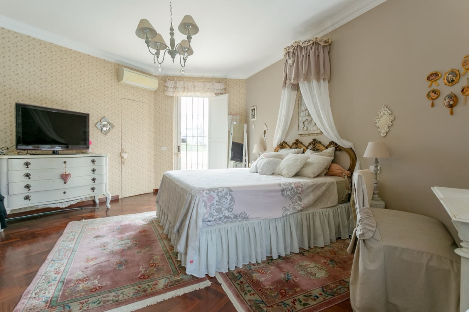 Villa con dependance, piscina e parco privato — Camere da letto 3