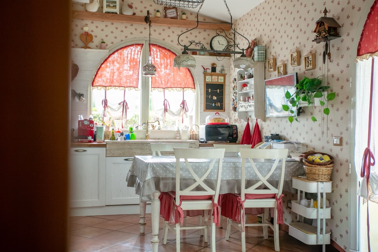 Villa con dependance, piscina e parco privato — Cucina 2